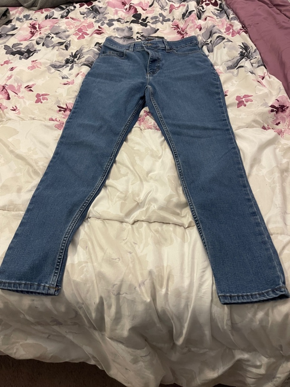 Lee Women's Skinny Jeans in Medium Blue Denim